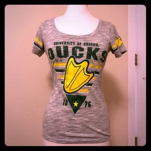 University of Oregon Ducks T shirt